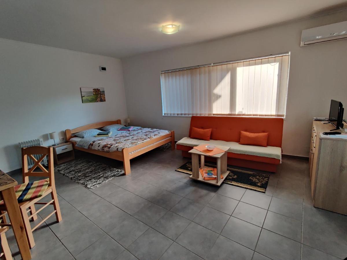 Apartman Ankica Golubac Exterior foto
